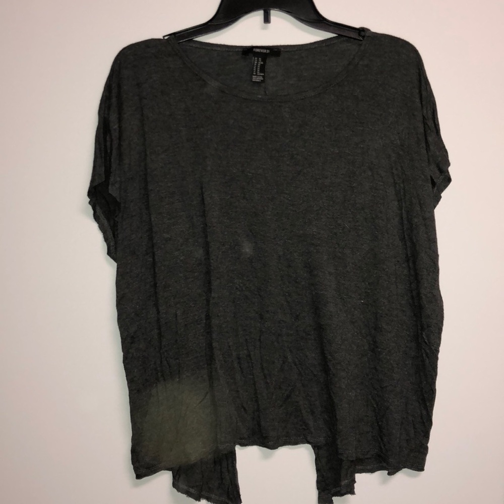 Dark grey t-shirt with Slit in back